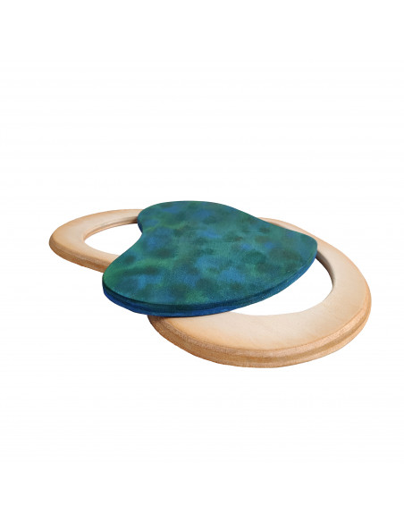 Houten hartvormige vijver