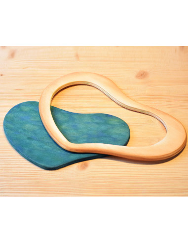 Houten hartvormige vijver