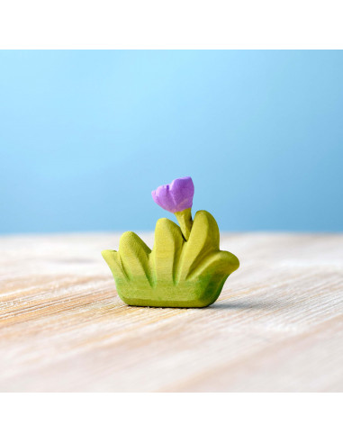 Klein gras met paarse bloem