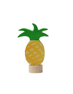 Ananas steker voor in verjaardagsring