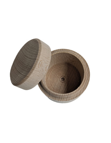 Houten doosje met deksel