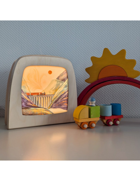 Trein plaat voor seizoenslamp Hannah illustreert