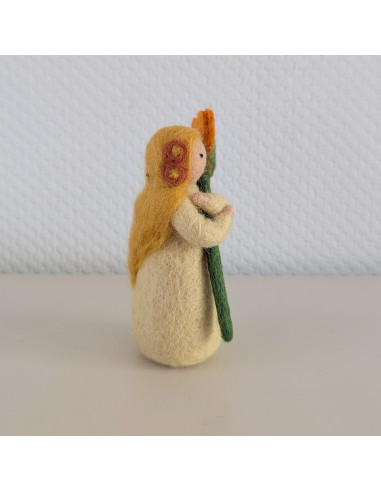 Vilten bloemenfee geel